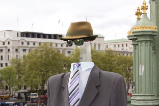 夺冠后的温暖拥抱,刘国梁与王皓及男团成员的荣耀时刻 夺冠后的温暖拥抱,刘国梁与王皓及男团成员的荣耀时刻